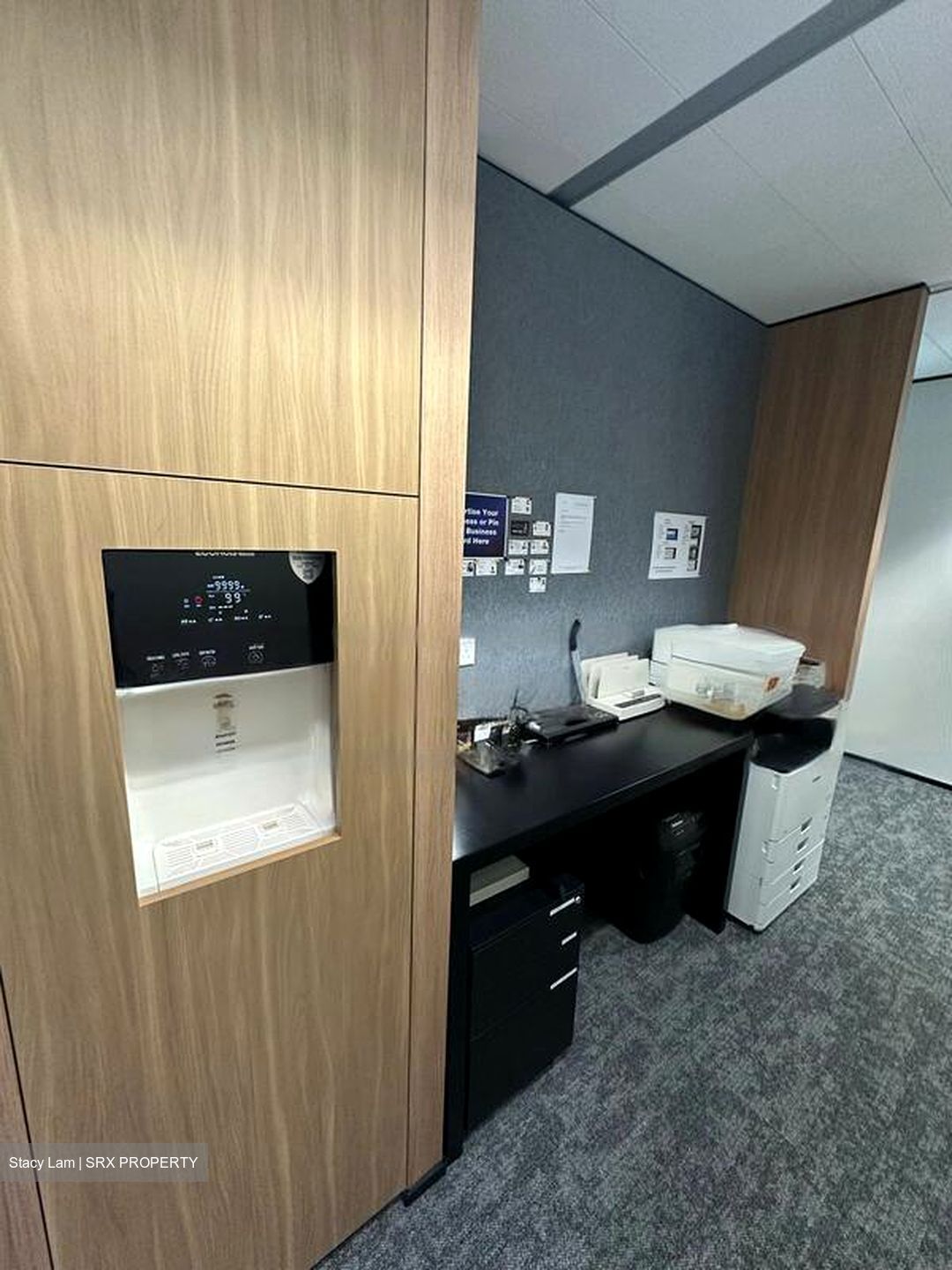 Gateway East (D7), Office #455455201